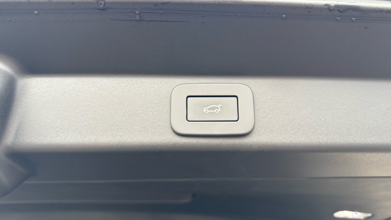 Land Rover Range Rover Sport 3.0 D300 Dynamic SE 5dr Auto Diesel Estate